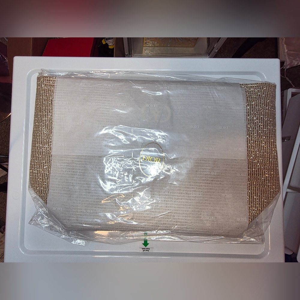 NEW Dior Parfums 2025 Gold Tote Bag! - Picture 11 of 14